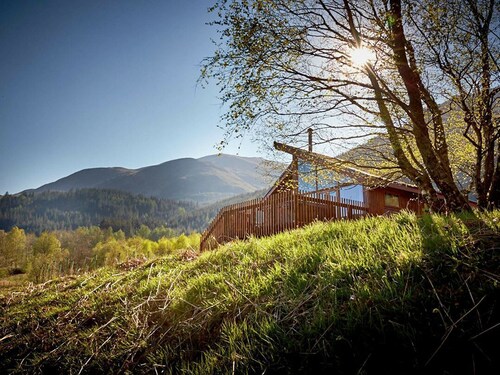 Strathyre New Style Golden Oak, Callander