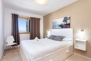 2 Schlafzimmer, Bügeleisen/Bügelbrett, kostenloses WLAN, Bettwäsche
