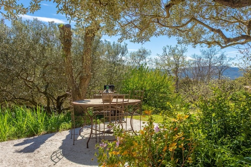 Maison de vacances « La Fenière » avec vue sur la montagne, terrasse privée et Wi-Fi