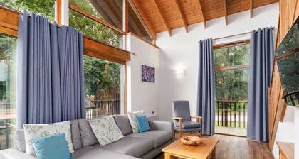 Deerpark Classic Silver Birch Cabin, Liscard