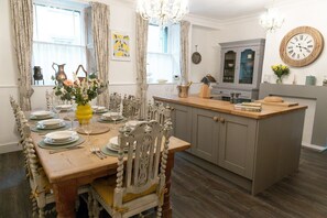 Dining - Castlegate House | Period Charm Elevated Comfort (Cockermouth)