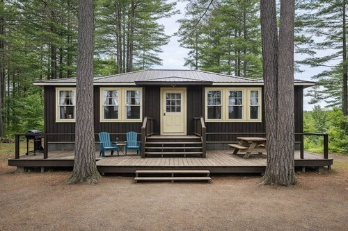 Tea House Cottage – Phillips Bay Resort