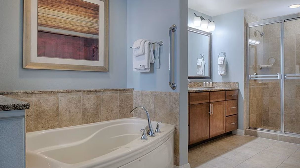 Shower, jetted tub, hair dryer, towels