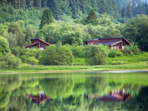 Strathyre Classic Golden Oak Lochside, Callander