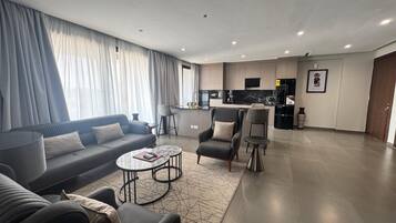 Superior-lejlighed - balkon - byudsigt | Opholdsområde