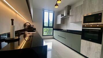 Superior-lejlighed - balkon - byudsigt | Privat køkken