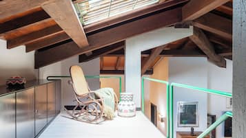 Villa, 3 Bedrooms, Pool View | Interior