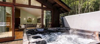 Strathyre Golden Oak Treehouse, Callander