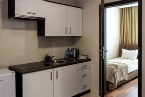 Apartamento Deluxe | Cocina privada