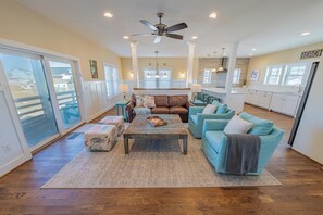 TV - Catching Rays: Award-Winning Retreat + Pool (Kill Devil Hills)