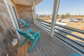 Terrace/patio - Catching Rays: Award-Winning Retreat + Pool (Kill Devil Hills)