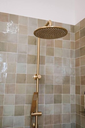 Hair dryer, towels - Coorie Cottage Pet friendly Escape near Mudgee CBD (Mudgee)