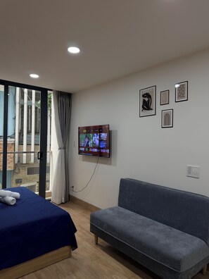 Interior - Heart of District 1( 5Min to Ben Thanh Market) (Thành phố Hồ Chí Minh)