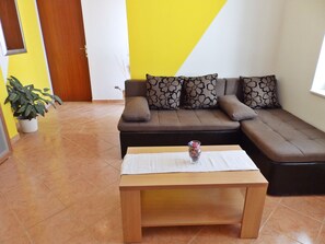 TV - One Bedroom Apt. near the Beach - Villa Jagoda (Kampor)