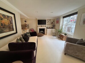 Living area - Cozy City Two Double Bedroom Apartment in Chelsea (London)