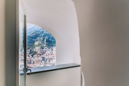 Charming Central Amalfi Apartament (Villa Angelina)