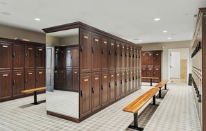 Interior - Luxury Retreat at The Peninsula, Endless Amenities, Private Beach, Sleeps 10 (Millsboro)