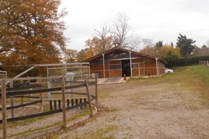 Exterior - Very quiet house with private pond pets welcome (Bézenet)