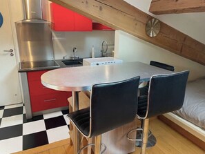 Dining - Atypical studio in the heart of  Cannes (Cannes)