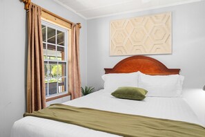 1 Schlafzimmer, Schreibtisch, Bügeleisen/Bügelbrett, kostenloses WLAN