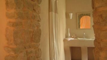 Superior Double Room, Garden View | Interior