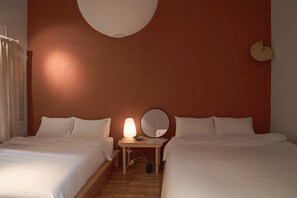 1 bedroom, iron/ironing board, WiFi - House 2F|Super Location|5 minutues to Hoan Kiem lake|Take to the airport (Hà Nội)