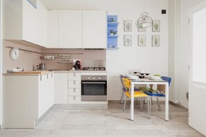 House | 1 bedroom, Internet - Top Clean Charming Darsena Navigli District (Milan)