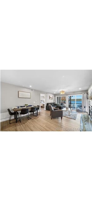 Interior - Modern updated gorgeous condo with a lake view.  SHORE BEATS WORK (Osage Beach)