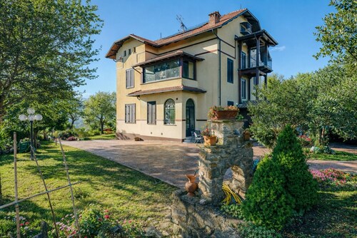 Villa Fefa by MMega