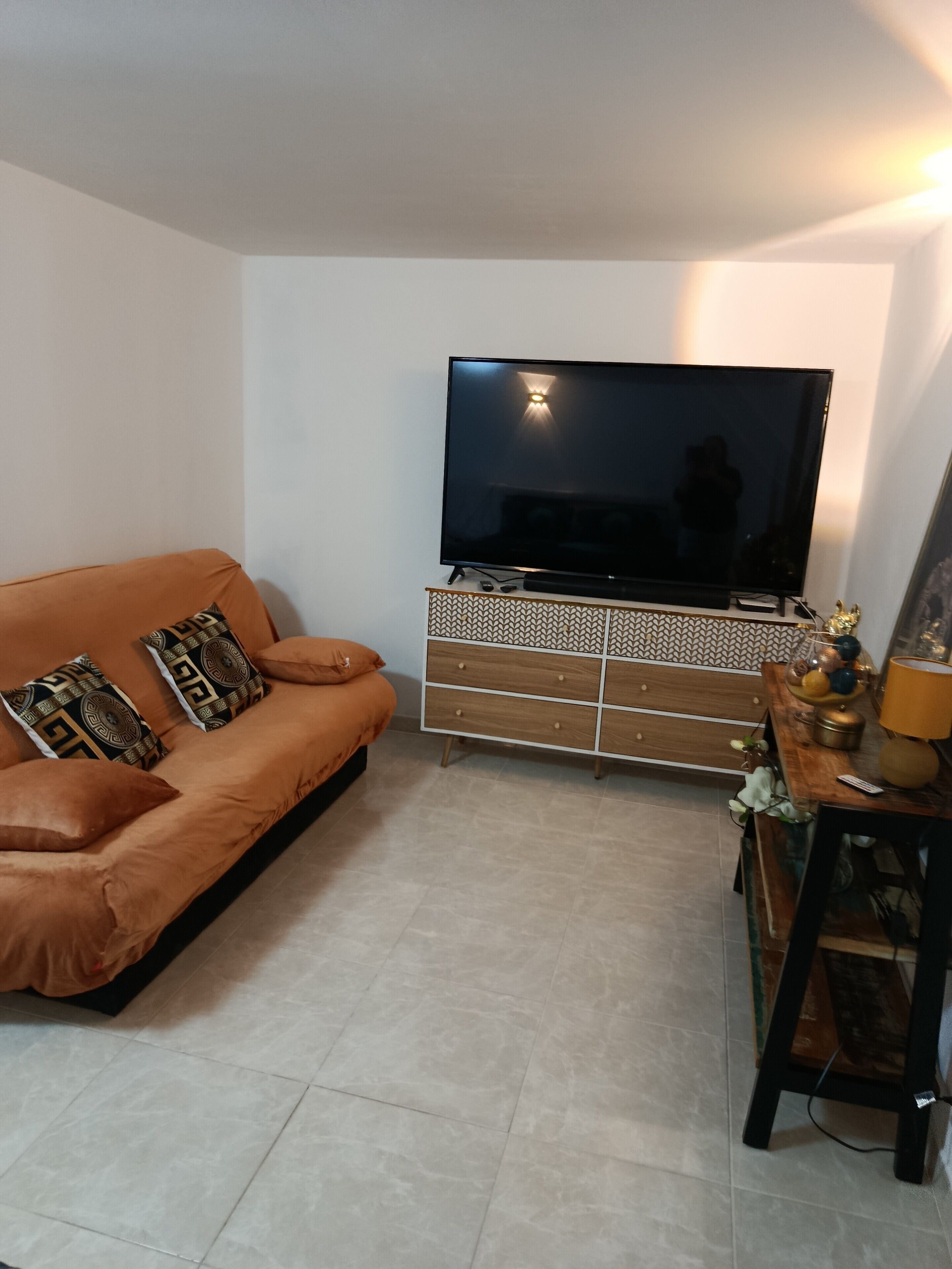 Televisio, pöytätennispöytä