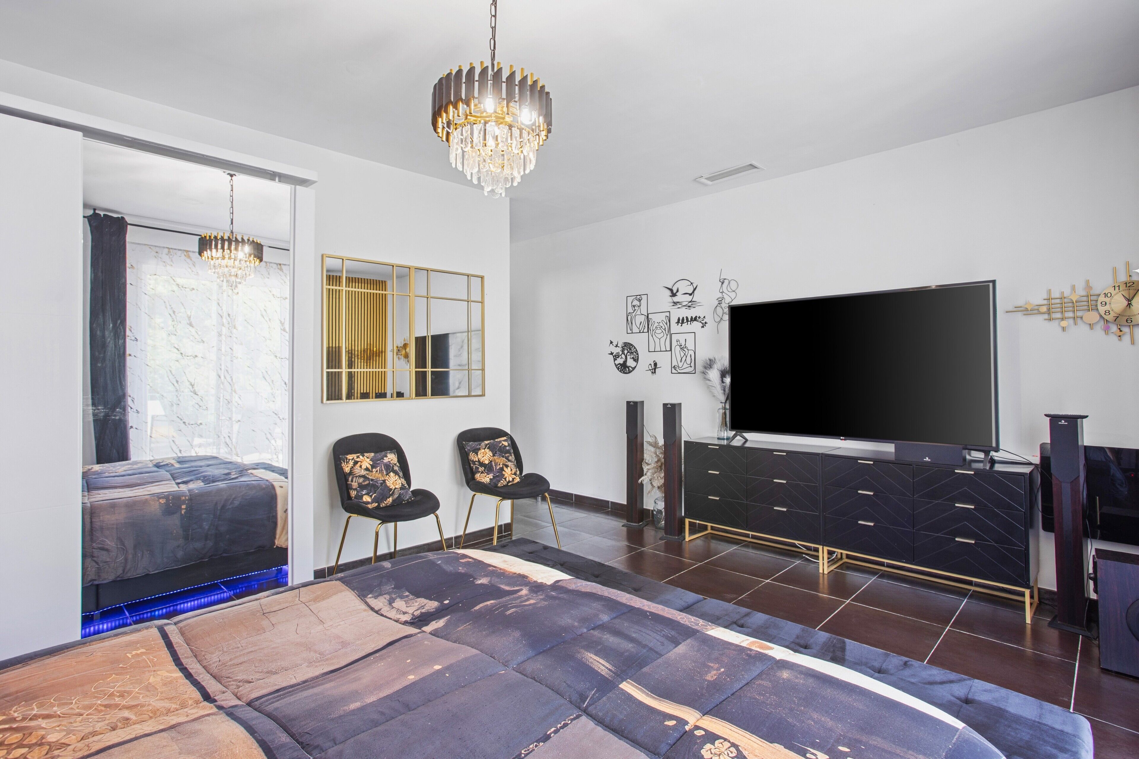 5 Schlafzimmer, Bügeleisen/Bügelbrett, WLAN, Bettwäsche