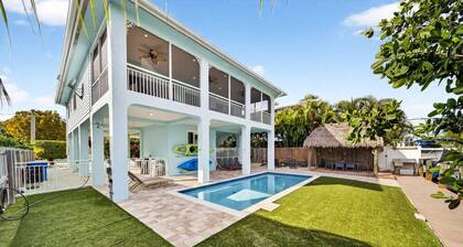 Casa Paraiso Keys Retreat- Pool, Dock & Family