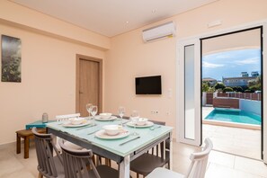 House, Smoking - Villa Ocean Pool in Planos (Zakynthos)