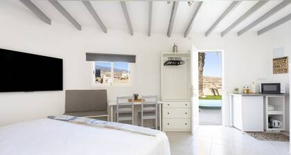 Oasis Tenerife Studio 1