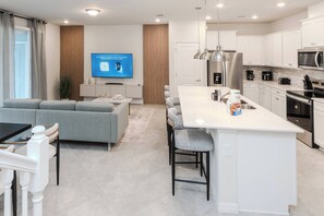 Interior - 5BR w/ Game Room & Private Pool at Windsor Cay (Clermont)