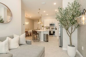 TV, video games - 5BR Home w/ Private Pool in Paradiso Grande (Orlando)