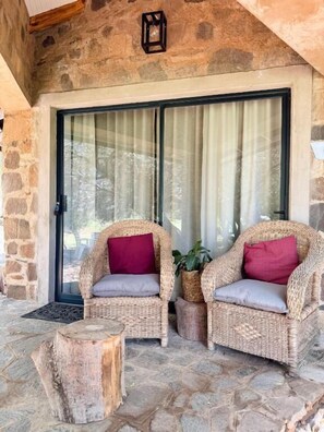 Superior Chalet, Patio, Garden View | Terrace/patio - Mizpah Lodge (Bloemfontein)