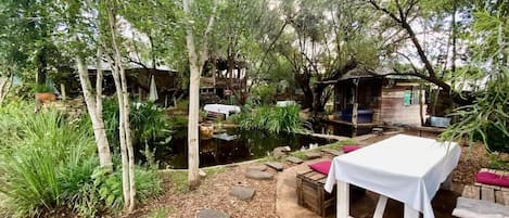 Breakfast, lunch, brunch served; garden views