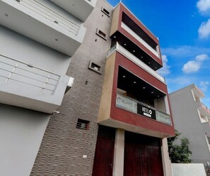 Exterior - Hotel O Singar Nagar Metro Station (Lucknow)