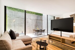 Studio dành cho gia đình, sân hiên, quang cảnh sân vườn | Nội thất