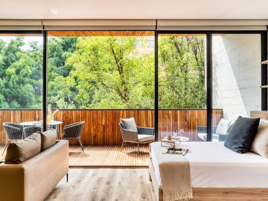 Premium Studio, Balcony, City View | Interior