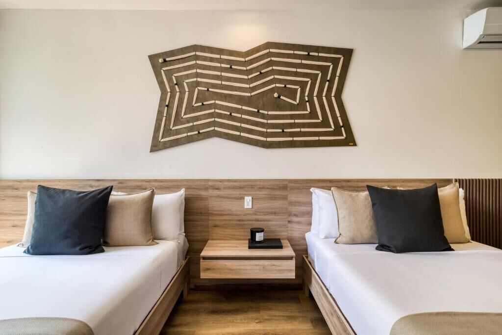 Két bảo mật tại phòng, màn/rèm cản sáng, bàn ủi/dụng cụ ủi quần áo 