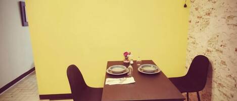 Quarto casal conforto | Opções para refeição