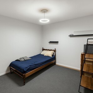 Tabla de planchar con plancha y wifi gratis 