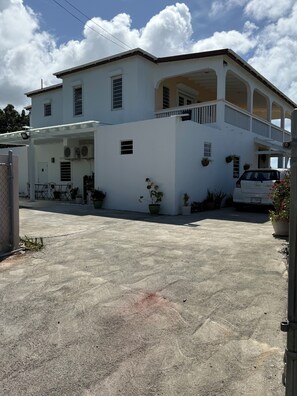 Exterior - Mount Peasant  St John’s Antigua - Boutique Garden Apartment (Mount Pleasant)