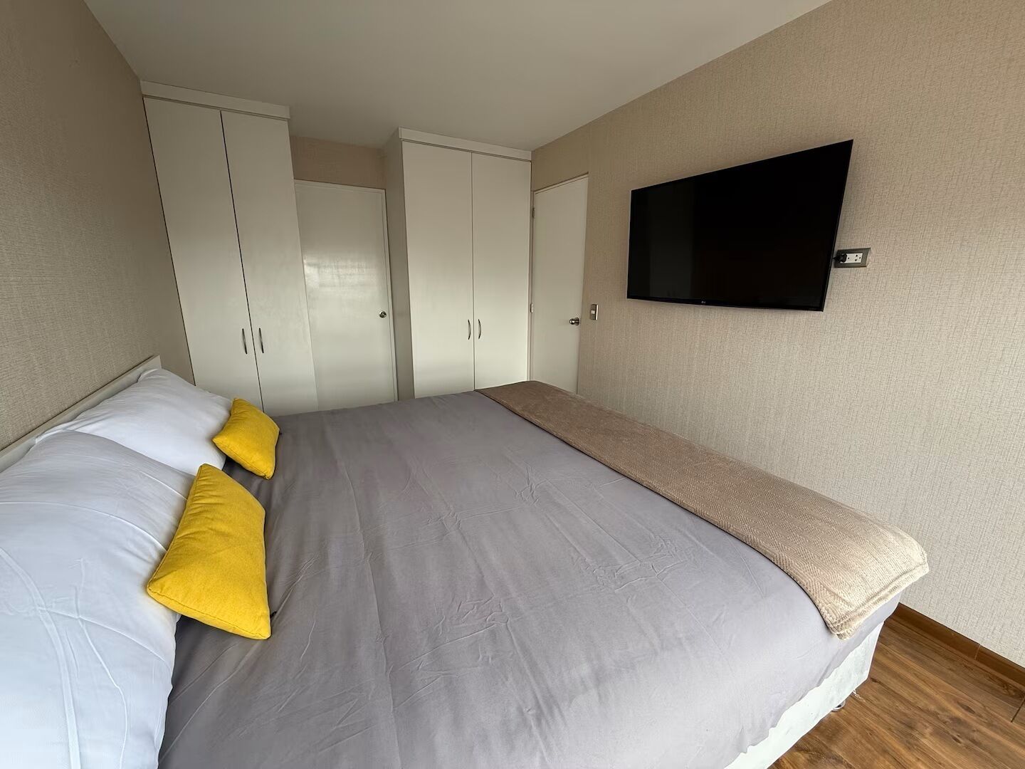 クラシック アパートメント バルコニー シティビュー | アイロン / アイロン台、WiFi (無料)