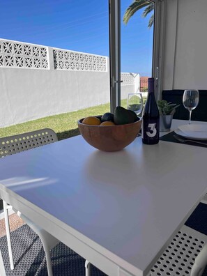 Dining - Casa Mesa Del Mar: Villa with Sea Views, Private Garden, Wi-Fi, and Balcony in Northern Tenerife (Mesa del Mar)