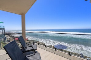 Property grounds - Luxury on the Beach, Brand New Listing! (Oceanside)