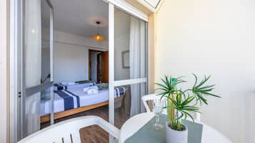 2 quartos, ferros/tábuas de passar roupa, Wi-Fi, roupa de cama
