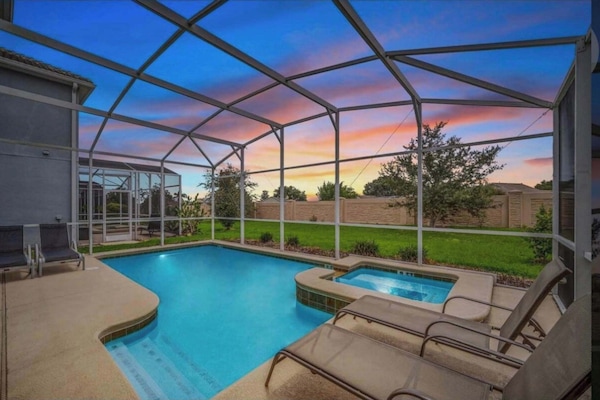 Your perfect getaway for sunshine-filled memories